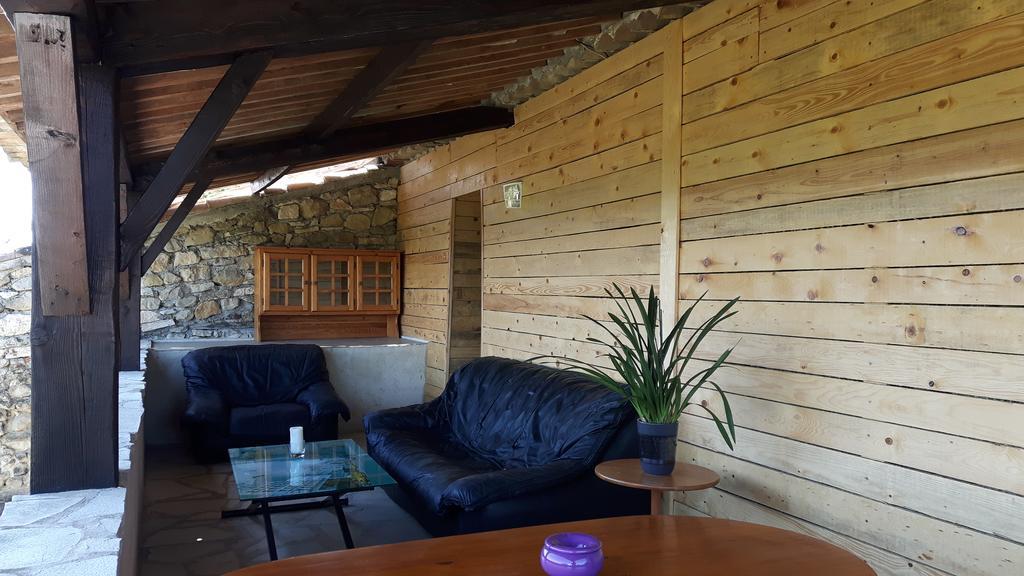 La Magnanerie Villa Niozelles Luaran gambar