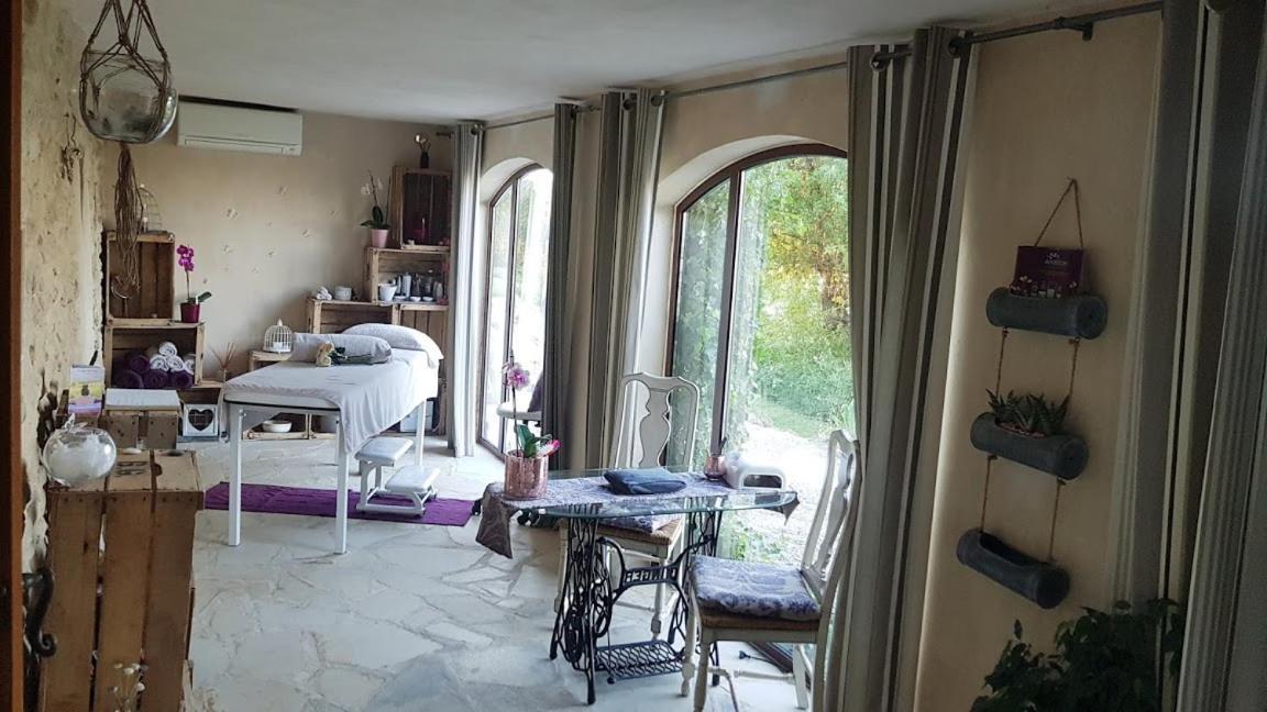 La Magnanerie Villa Niozelles Luaran gambar